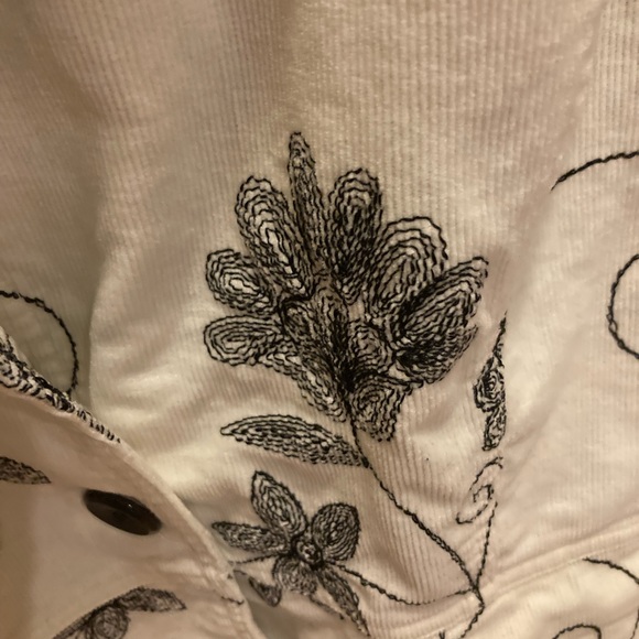 Lightweight jacket - Picture 2 of 2